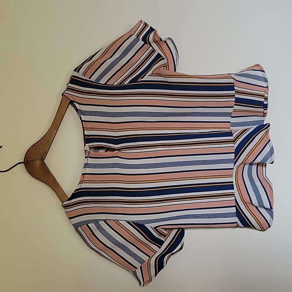 Short sleeve striped blouse